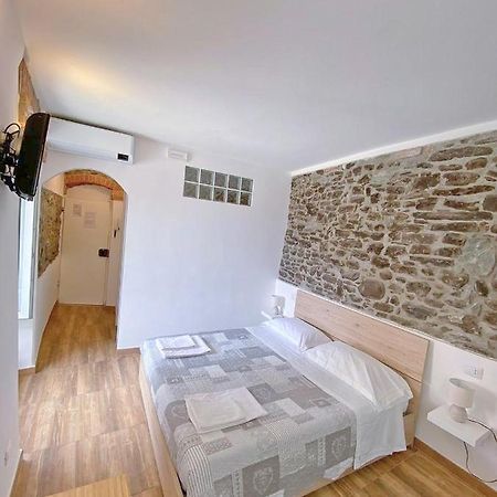 Double Room "Malvasia" - Casedirio Riomaggiore Exteriör bild